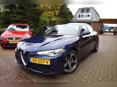 Alfa Romeo Giulia - 2.0T Super AUTOM /AIRCO-ECC/CARPLAY/ADAP CRUISE/NAVI/CAMERA/LEDER/NL-AUTO/PDC V+A/XENON/LM