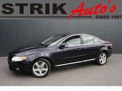 Volvo S80 - 2.4D Momentum - LEDER - NAVIGATIE - TREKHAAK