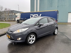 Ford Fiesta - 1.6-16V Titanium 5-Deurs 120 PK. Zeer leuke en als nieuw rijdende auto van de tweede eigen