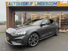 Ford Focus - 1.0 EcoBoost Vignale St-Line trekhaak Camera All Season