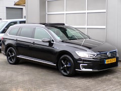 Volkswagen Passat Variant - 1.4 TSI GTE Highline|Pano|Cam|ACC