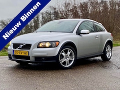 Volvo C30 - 1.6 Momentum Leder Clima Cruise Control Trekhaak Goed Onderhouden NAP
