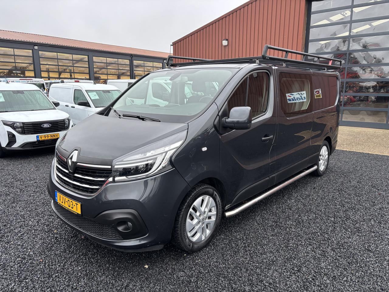 Renault Trafic - 2.0 DCI 170PK T29 DC LUXE CARPLAY AUTOMAAT - AutoWereld.nl