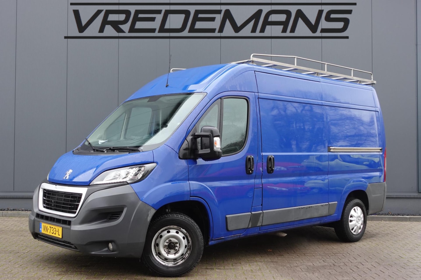 Peugeot Boxer - 330 2.2 HDI L2H1 DC Profit+ NAP/NAVI/2X SCHUIFDEUR - AutoWereld.nl