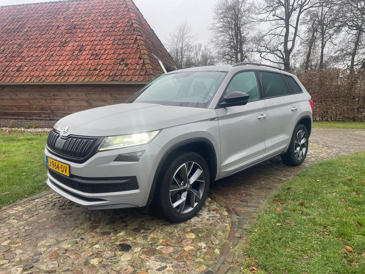 Skoda Kodiaq - 1.5 TSI Sportline Business-NL auto-BTW-Virtual-Camera- - AutoWereld.nl