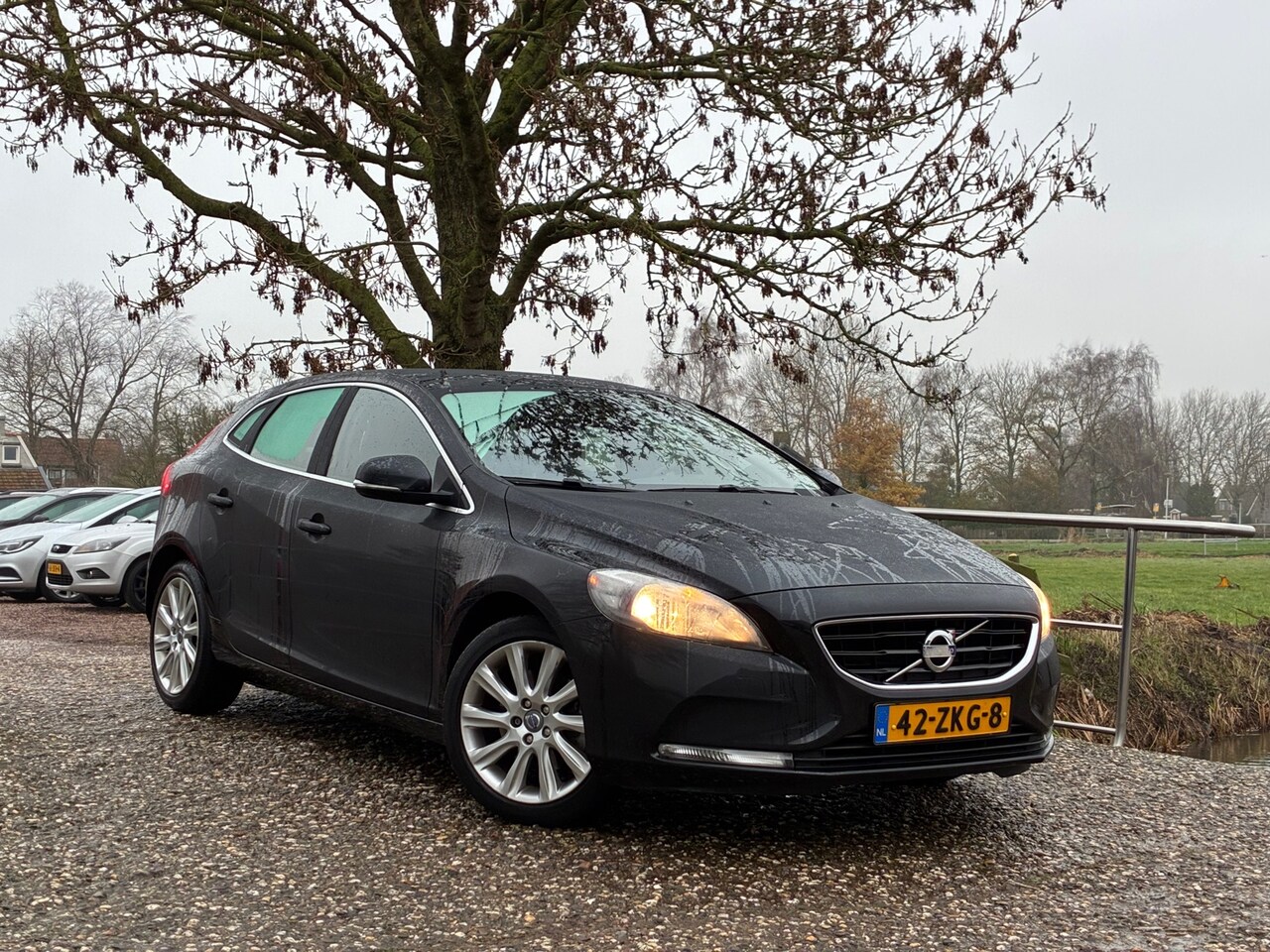 Volvo V40 - 1.6 T3 Momentum | Cruise + Clima + Goed ONDH. nu € 8.975,-!!! - AutoWereld.nl