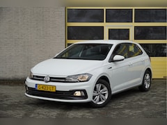 Volkswagen Polo - 1.0 TSI R-Line BJ2019 Lmv 15" | Led | Sideskirts | App-Connect | Airco | Cruise control |