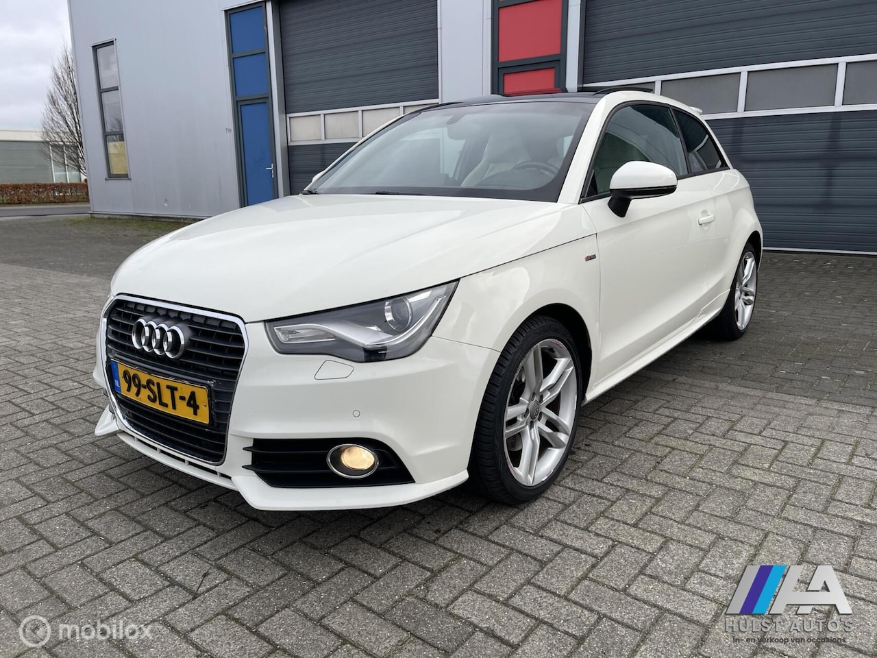 Audi A1 - 1.4 TFSI 3x S-Line 2011 | Pano/Bose/Schaalstoelen/Leder/Xenon - AutoWereld.nl