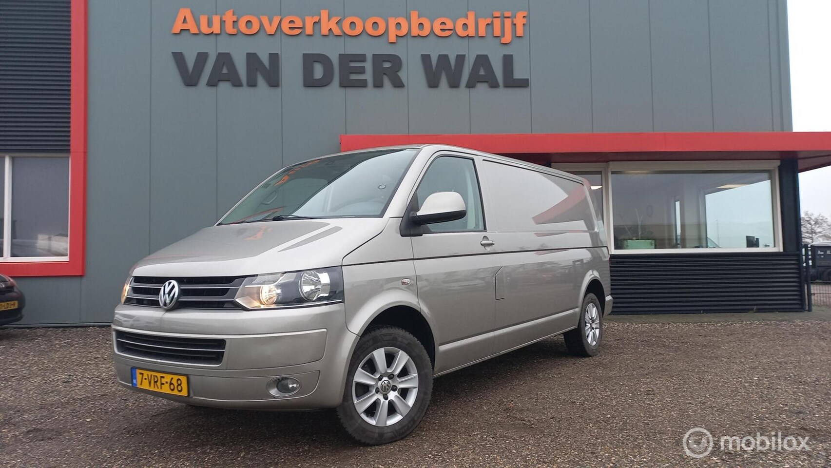Volkswagen Transporter - 2.0 TDI L2H1/AIRCO/CRUISECONTROL/NIEUWSTAAT - AutoWereld.nl