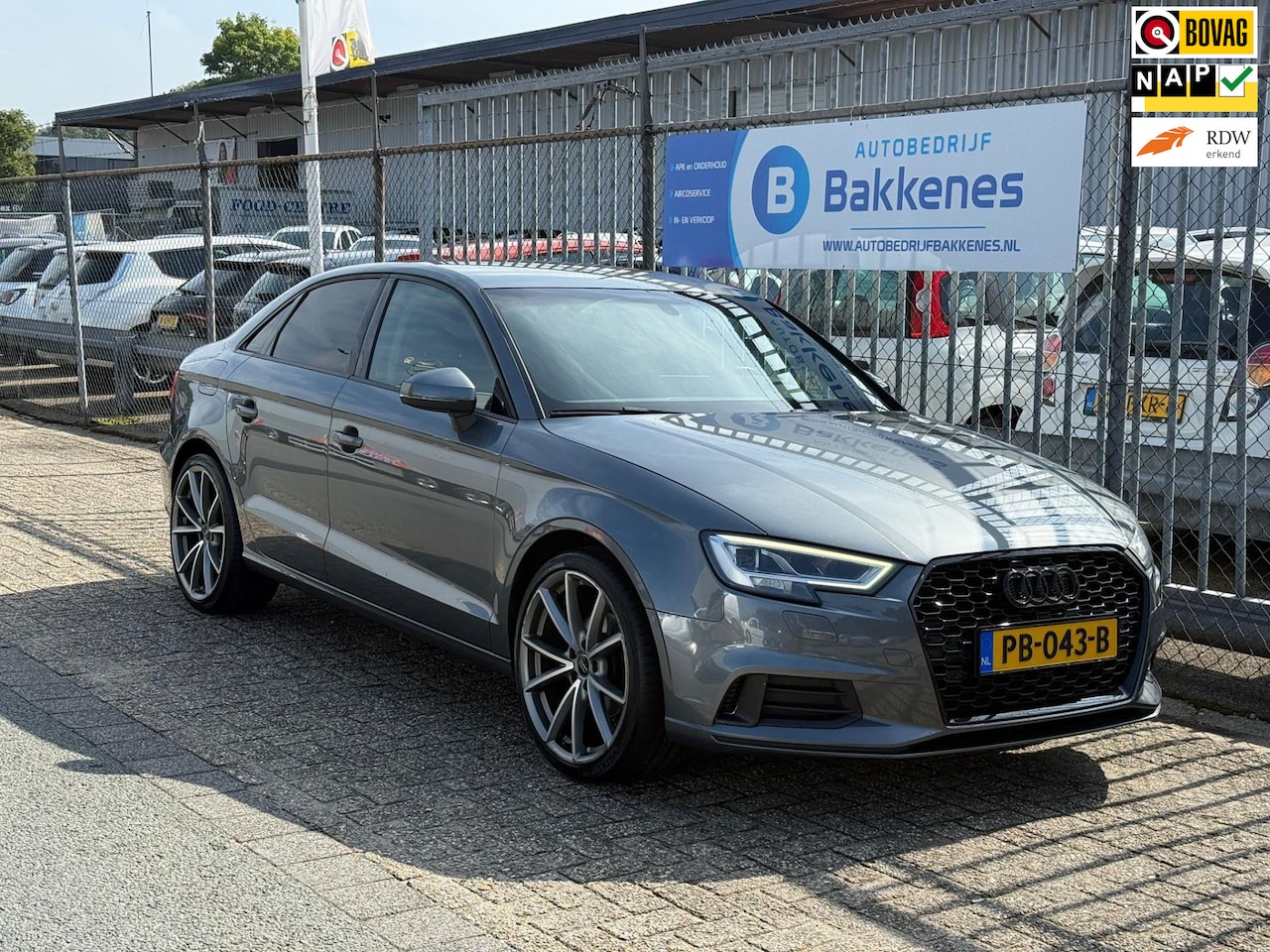 Audi A3 Limousine - 1.0 TFSI Sport Lease Edition | Automaat | Navi | Cruise | Clima - AutoWereld.nl
