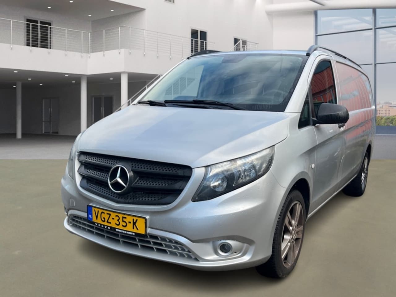 Mercedes-Benz Vito - 116 CDI Lang Aut/Navi/Camera - AutoWereld.nl