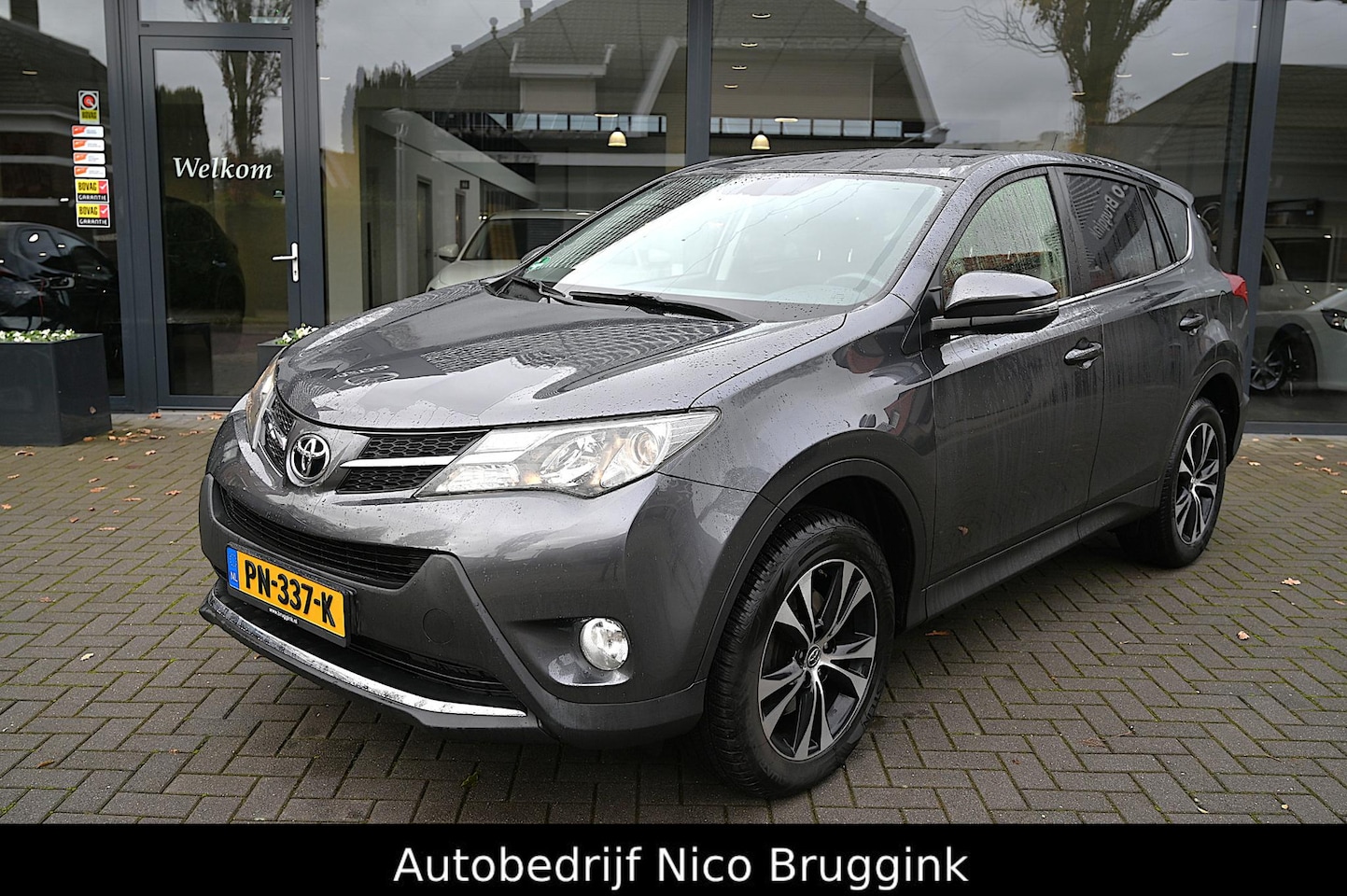 Toyota RAV4 - 2.0 Style 4WD *Trekhaak* *All-in prijs* - AutoWereld.nl