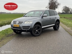 Volkswagen Touareg - 3.2 V6 Lees tekst