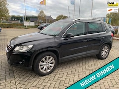Volkswagen Tiguan - 2.0 TSI Sport&Style 4Motion 170pk Airco Trekhaak 2200kg
