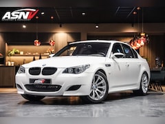 BMW M5 - 5.0 V10, 507 PK, SMG, Youngtimer/BTW, Full/History, Schuif/-Kanteldak, SportSeats, Head/Up