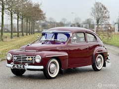 Volvo PV444 - ES 1953 Maroon Red Zeer Mooi