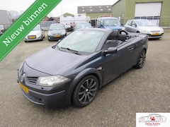 Renault Mégane coupé cabriolet - 1.6-16V Tech Line (zo mee)