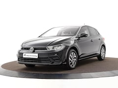 Volkswagen Polo - 1.0 TSI 95pk Life · Apple/Android Car Play · Navigatie · P-Sensoren · Draadloos Opladen ·