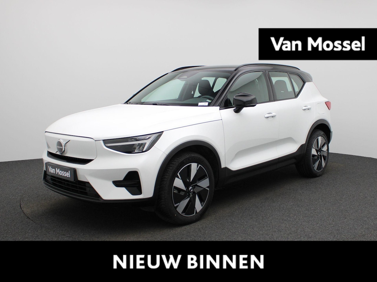 Volvo XC40 - Recharge Extended Range Plus 250Pk | Google Navigatie | Apple & Android Carplay | Parkeers - AutoWereld.nl