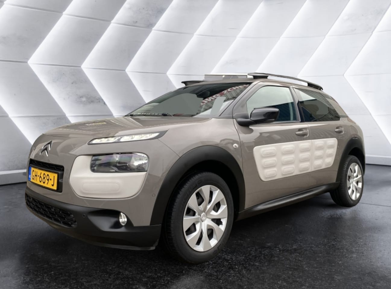 Citroën C4 Cactus - 1.2 e-VTi Business 1.2 e-VTi Business - AutoWereld.nl