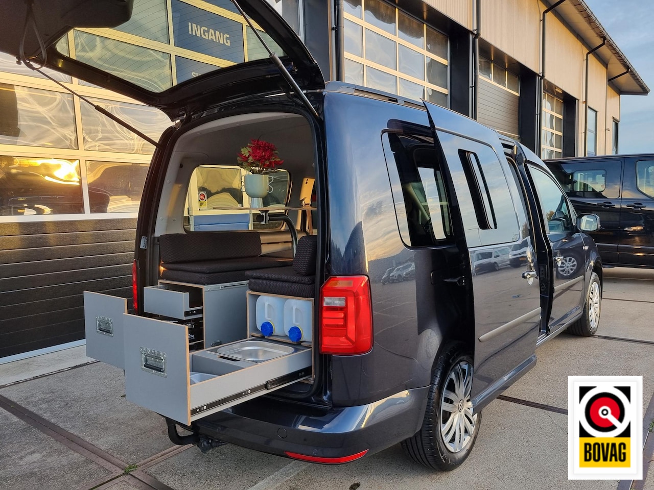 Volkswagen Caddy Maxi - 1.4 TSI 130pk. DSG Automaat MINICAMPER - AutoWereld.nl