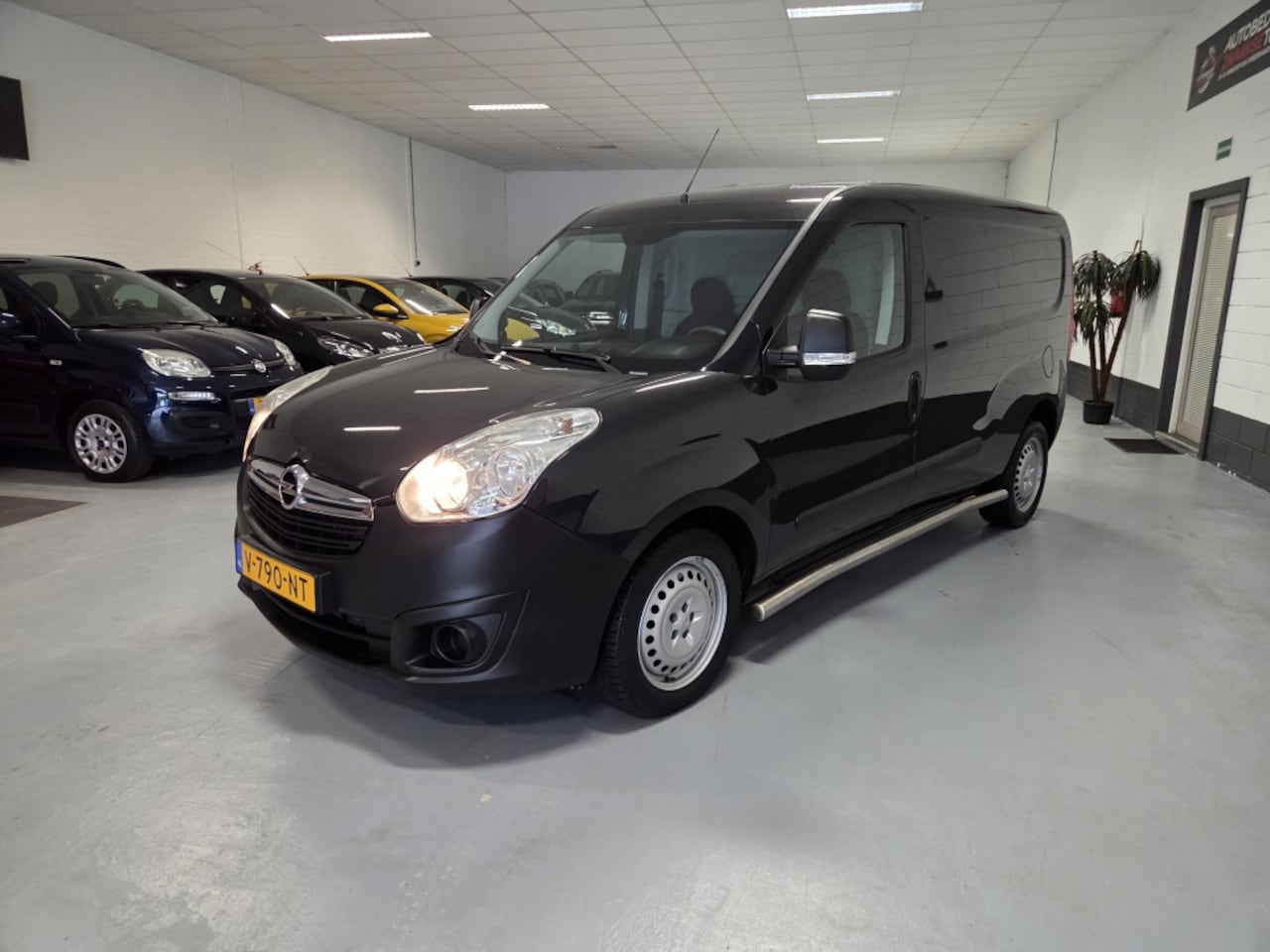 Opel Combo - 1.6 CDTi lang euro6 - AutoWereld.nl