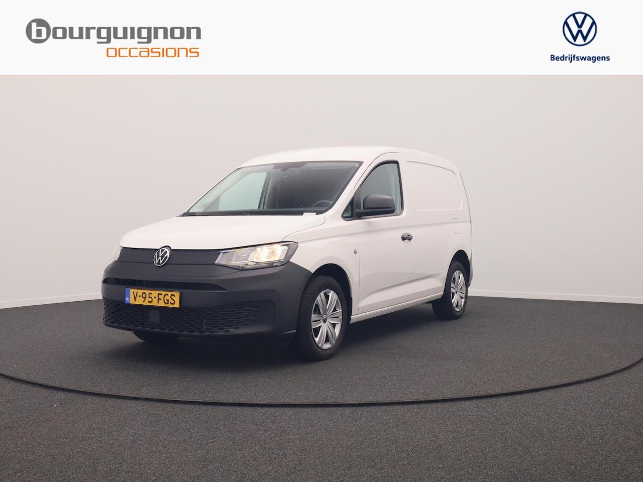 Volkswagen Caddy Cargo - 2.0 TDi 122 Pk Comfort | Airco | Navigatie | Camera | Trekhaak | 30.231 Km!! - AutoWereld.nl