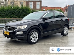 Volkswagen T-Roc - 1.0 TSI 110PK Style Business | STOELVERW. | CAMERA ACHTER | APP. CONNECT | ADAPT. CRUISE |