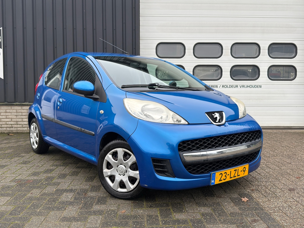 Peugeot 107 - 1.0-12V Urban Move/airco/nette/goed onderhouden auto! - AutoWereld.nl