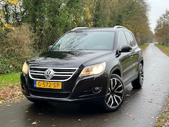 Volkswagen Tiguan - 1.4 TSI Sport&Style | Stoelverwarming + Navi + Cruise + Clima Nu € 7.975,