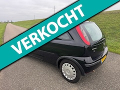 Opel Corsa - 1.2-16V Essentia