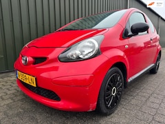 Toyota Aygo - 1.0-12V Nieuwe APK