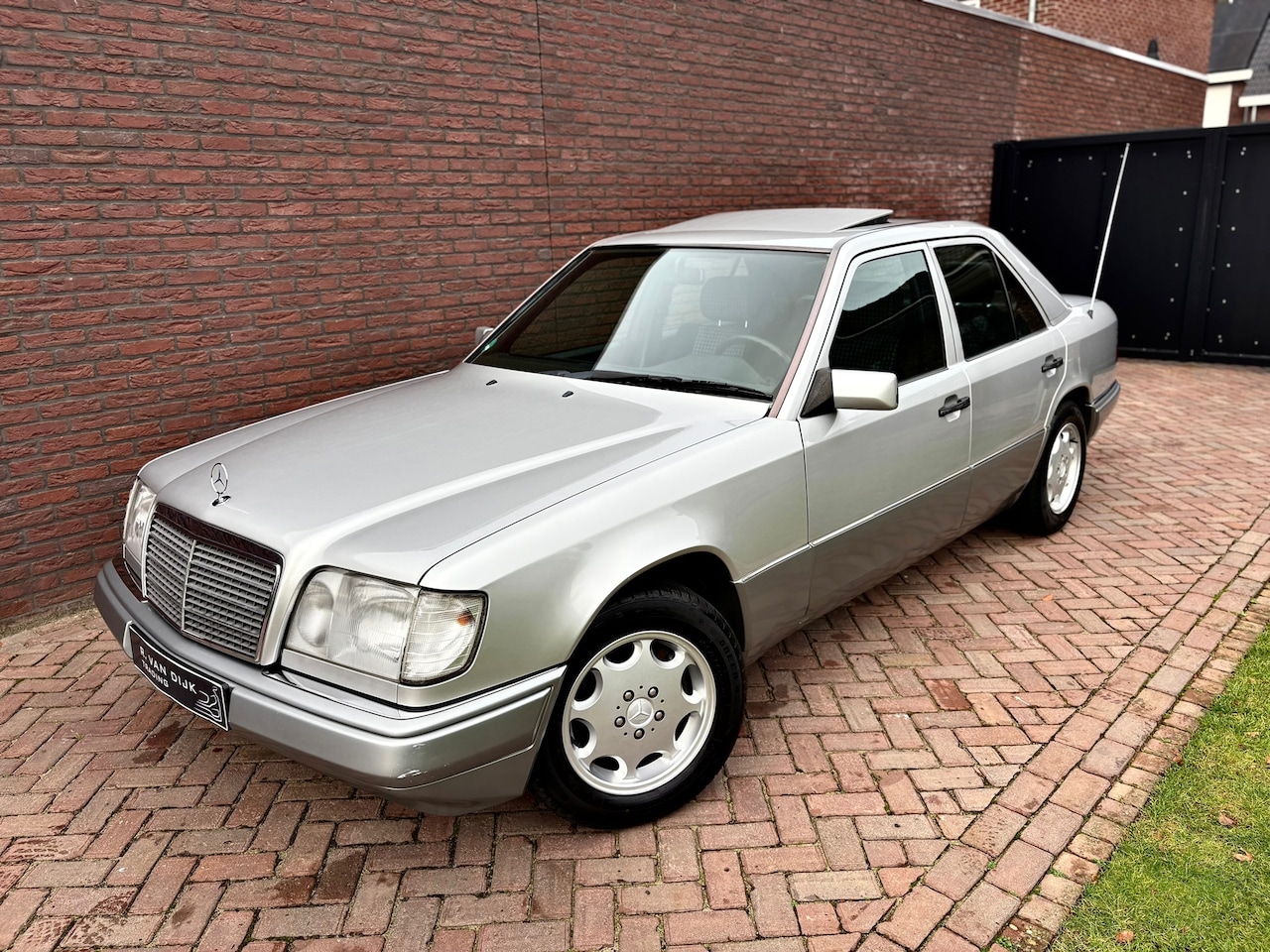 Mercedes-Benz E-klasse - 200 W124 Zeer nette staat! - AutoWereld.nl