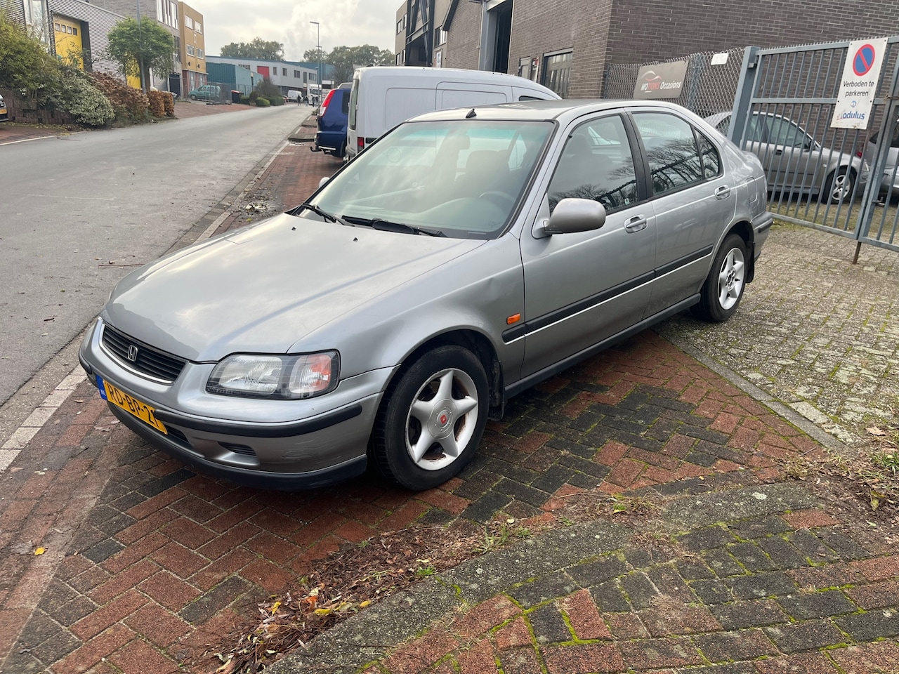 Honda Civic - 1.4i S! Automaat! 159 DKM NAP! Elek ramen! - AutoWereld.nl
