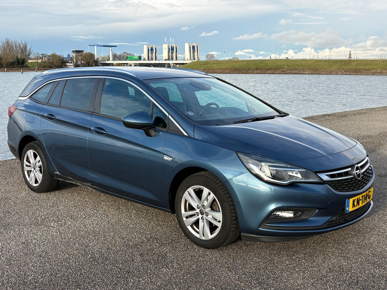 Opel Astra Sports Tourer - 1.0 Business+/Clima/Cruise control/APK/NL - AutoWereld.nl