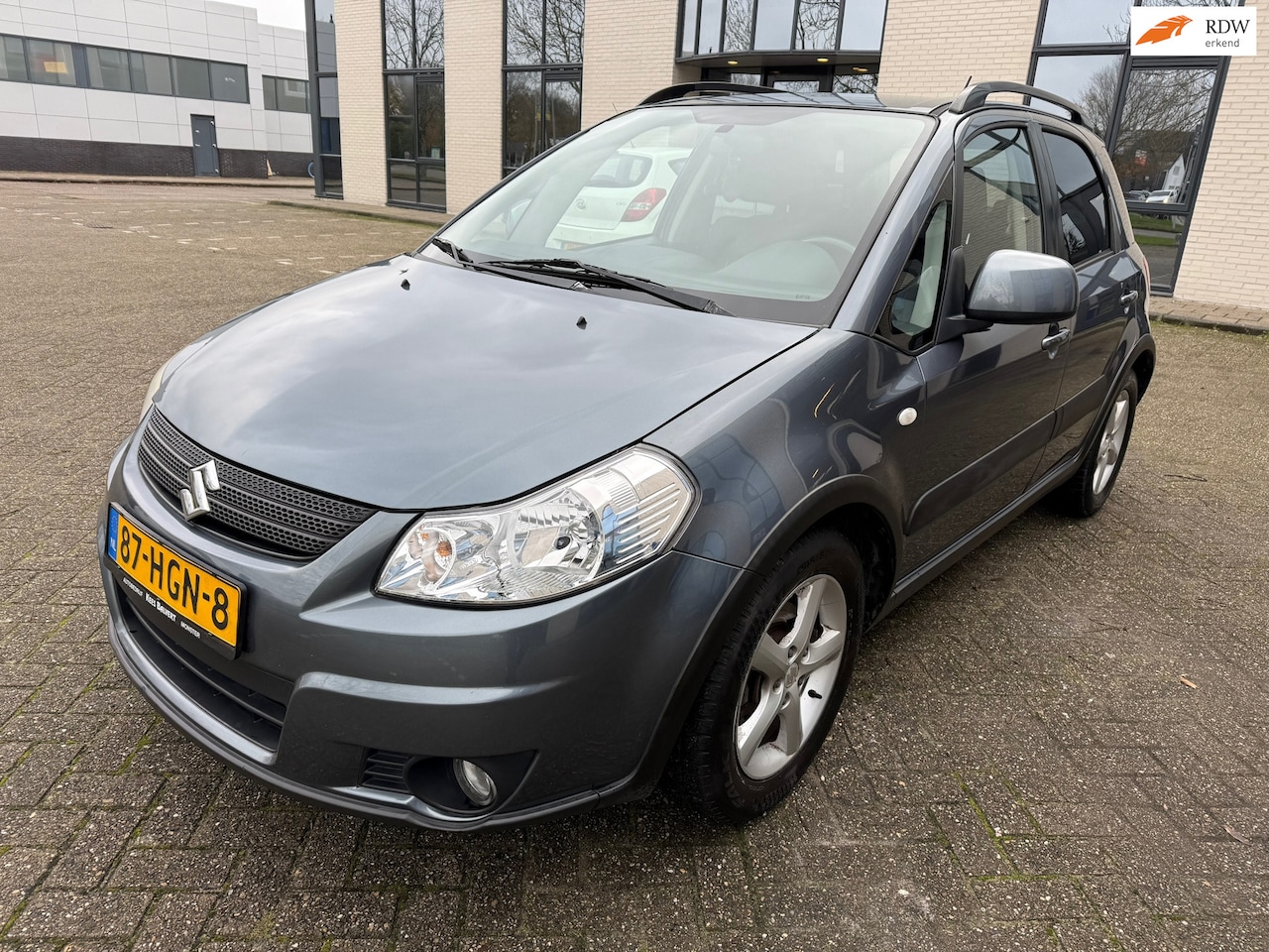 Suzuki SX4 - 1.6 Shogun / NAP /APK / AIRCO / BOEKJES / 2 SLEUTELS / ZEER NETTE AUTO!!! - AutoWereld.nl