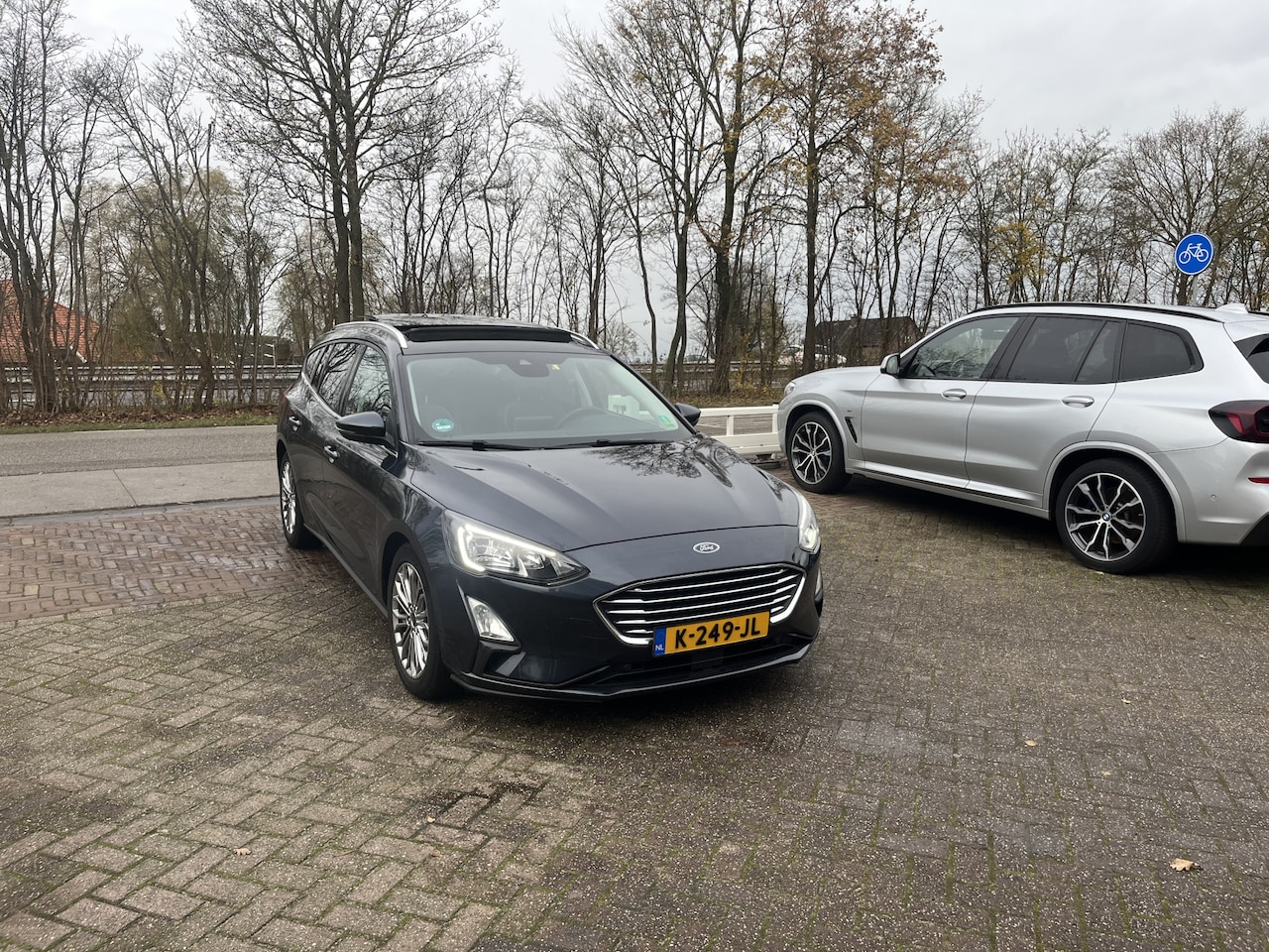 Ford Focus Wagon - 1.0 EcoBoost Hybrid Titanium X Business PANORAMADAK STOEL- EN STUURVERWARMING CARPLAY - AutoWereld.nl