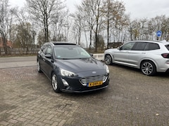 Ford Focus Wagon - 1.0 EcoBoost Hybrid Titanium X Business PANORAMADAK STOEL- EN STUURVERWARMING CARPLAY