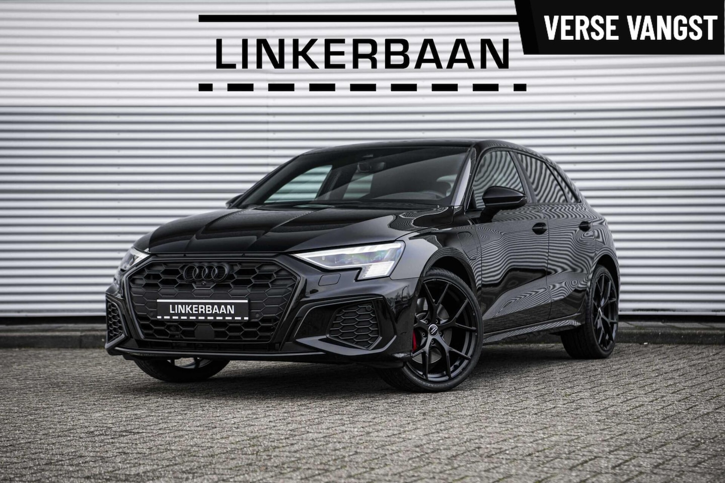 Audi A3 Sportback - 45 TFSI e Competition Hybride | Vol opties | S-line | Panoramadak | B&O | Matrix | Sfeer | - AutoWereld.nl