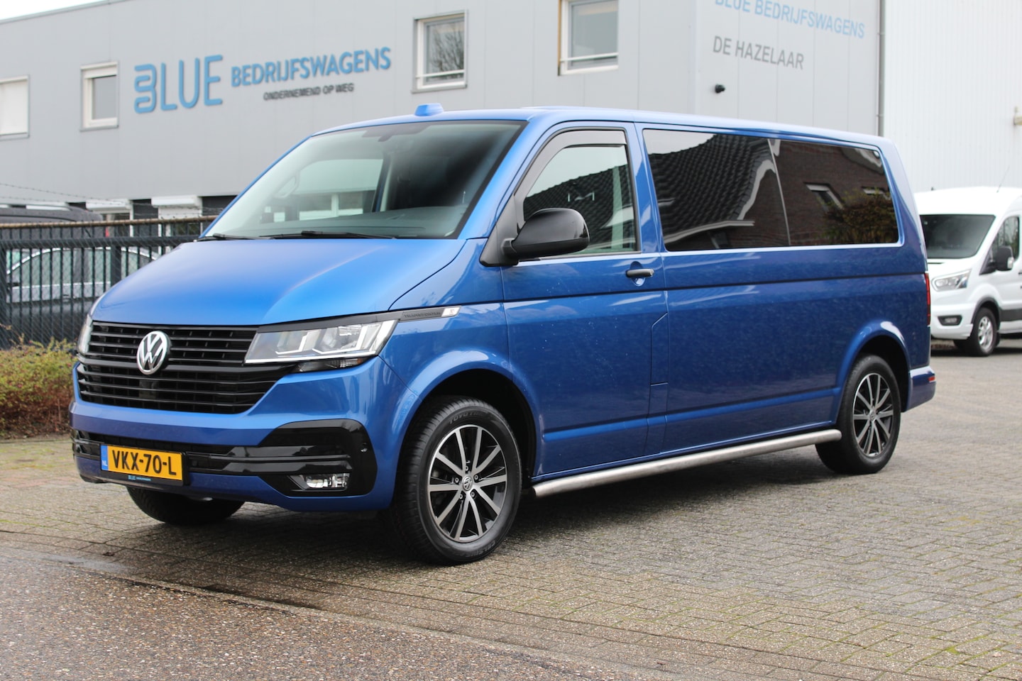 Volkswagen Transporter - T6.1 Bulli 2.0 TDI 150PK E6 DSG7-automaat L2 Dubbele Cabine ✓ Apple Carplay / Android Aut - AutoWereld.nl