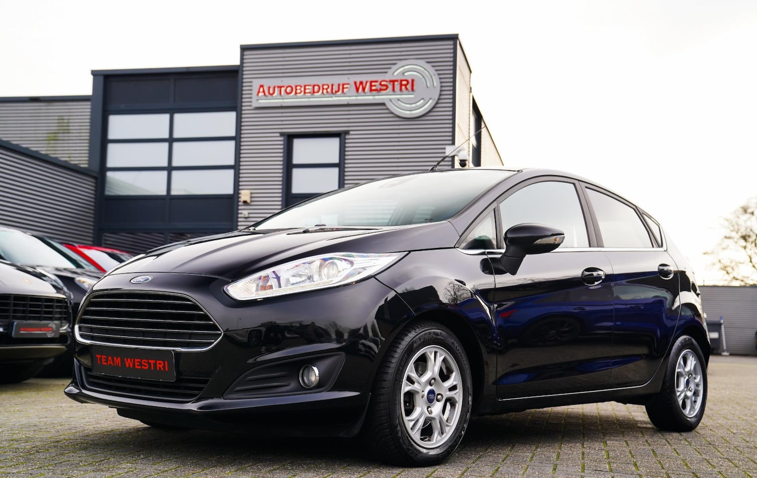 Ford Fiesta - 1.6 TDCi Lease Titanium | Bluetooth | Keyless | Hellingstart - AutoWereld.nl