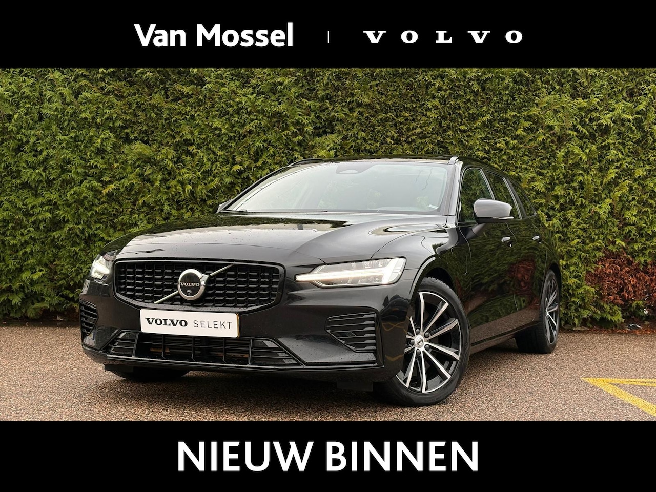 Volvo V60 - 2.0 T6 Plug-in hybrid AWD Plus Dark - AutoWereld.nl