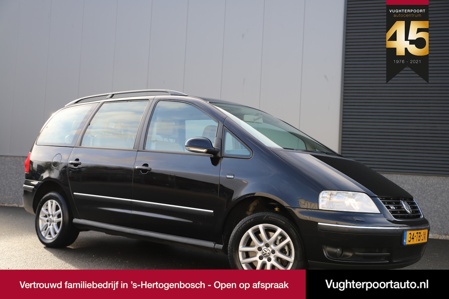 Volkswagen Sharan - 2.8 V6 Highline Automaat/ Trekhaak/ Apple carplay/camera - AutoWereld.nl