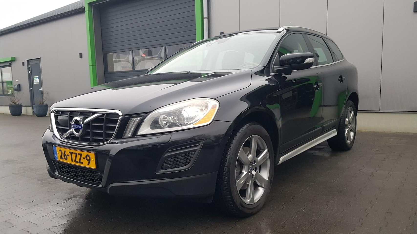 Volvo XC60 - 2.0 T5 Summum Volleder Trekhaak Cruise Airco Navi Pano Elec.stoelen met geheugen Stoel ver - AutoWereld.nl
