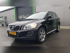 Volvo XC60 - 2.0 T5 Summum Volleder Trekhaak Cruise Airco Navi Pano Elec.stoelen met geheugen Stoel ver