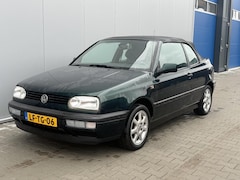 Volkswagen Golf Cabriolet - 1.8
