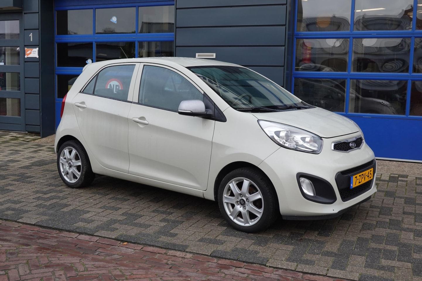 Kia Picanto - 1.0 CVVT RIJKLAARPRIJS - AutoWereld.nl
