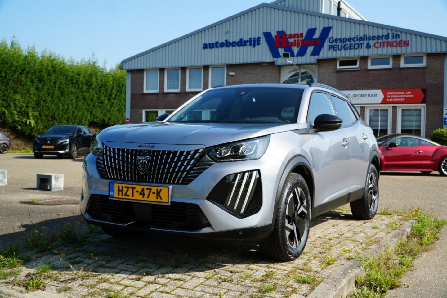 Peugeot 2008 - Hybrid Automaat ALLURE - incl. 12 maanden garantie en rijklaar - AutoWereld.nl