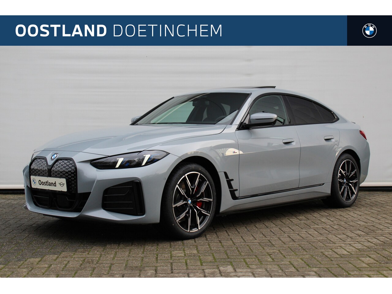 BMW i4 - xDrive40 Gran Coupé M Sport / Schuif-kanteldak / Trekhaak / M Adaptief onderstel / Comfort - AutoWereld.nl