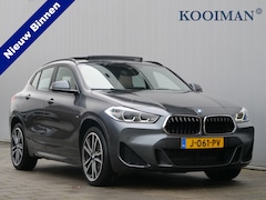 BMW X2 - xDrive25e High Executive 220 Pk Automaat Navigatie / M-pakket / Leer / Schuifdak / Camera
